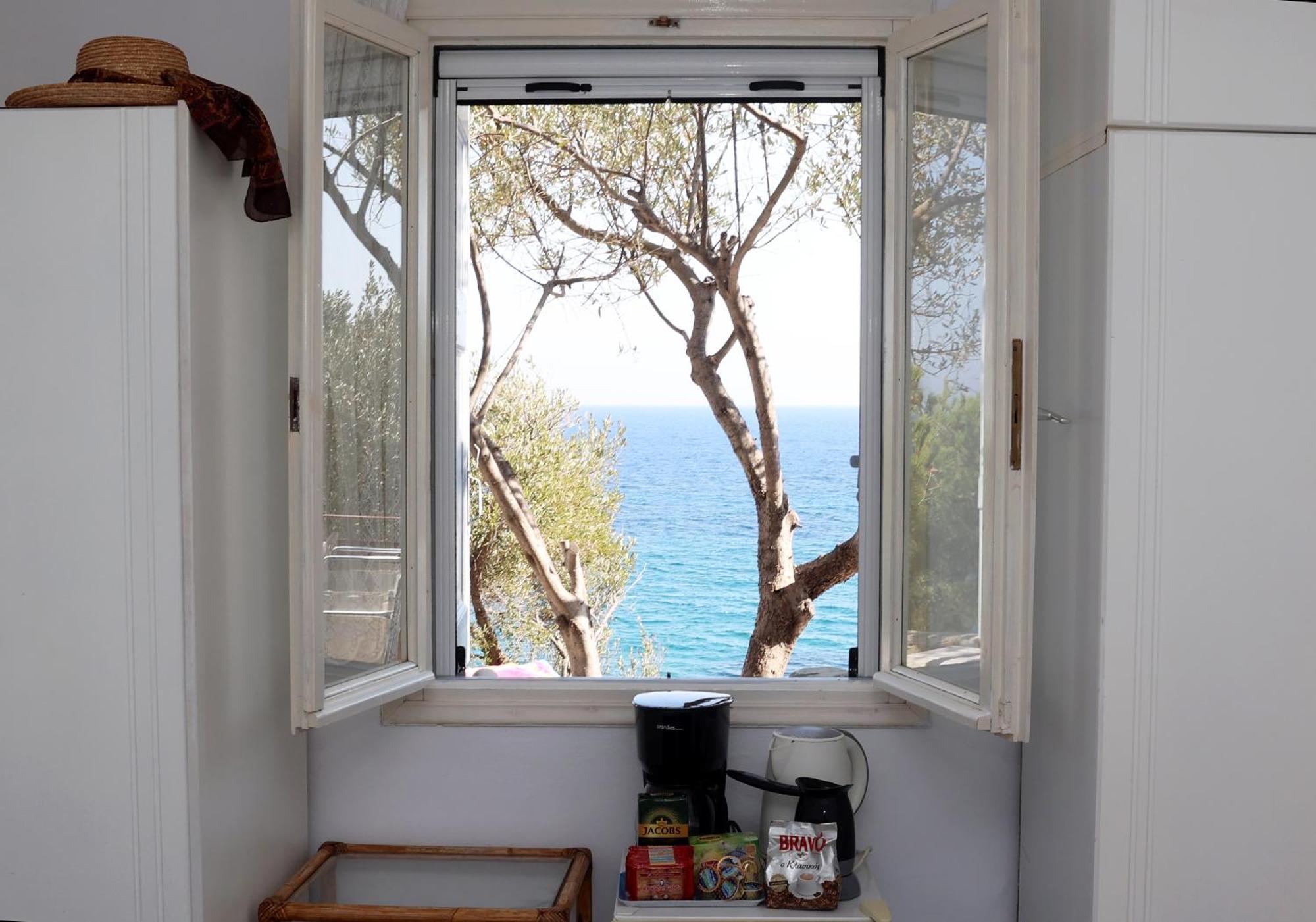 Δωμάτια Κόκκινος Πύργος Plomari Exterior foto